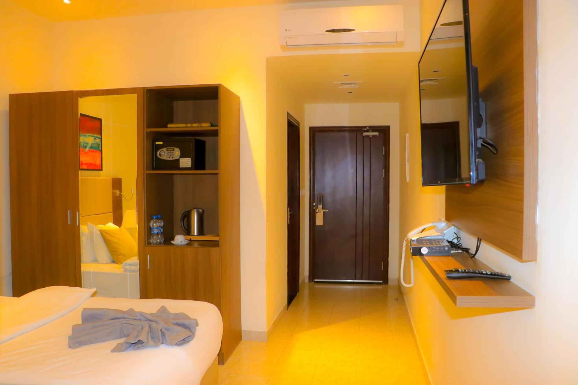 Capital Hotel Djibouti Djibouti City Buitenkant foto